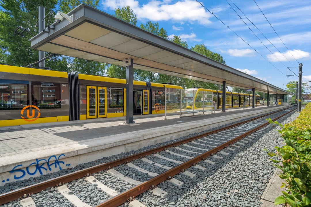 Foto 31 van Tiranastraat 40