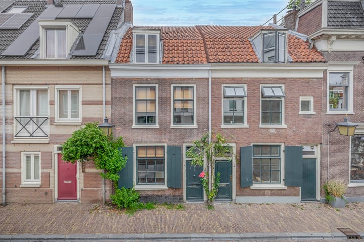 Photo 7 of Vrouwjuttenstraat 38