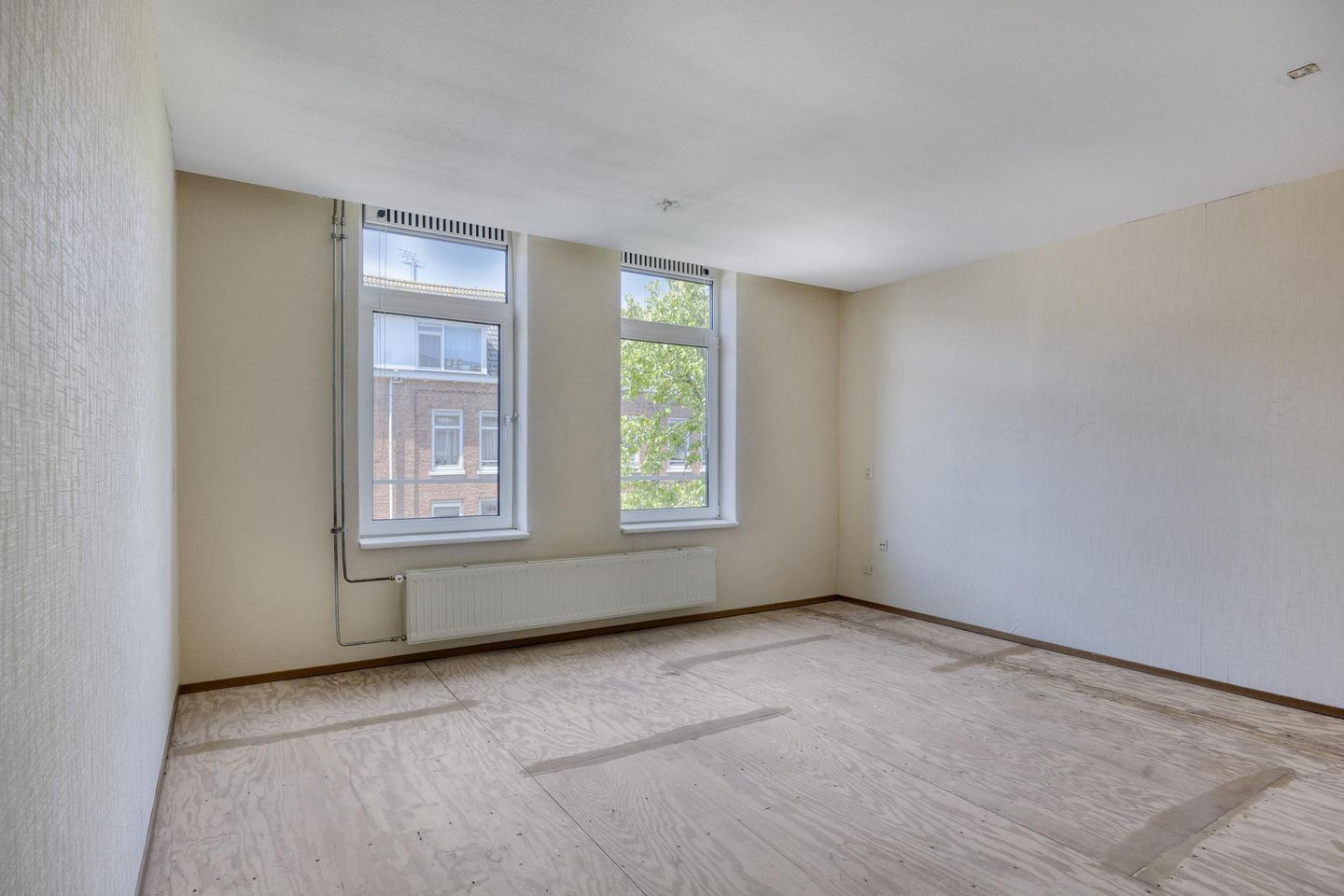 Foto 5 van Da Costastraat 124