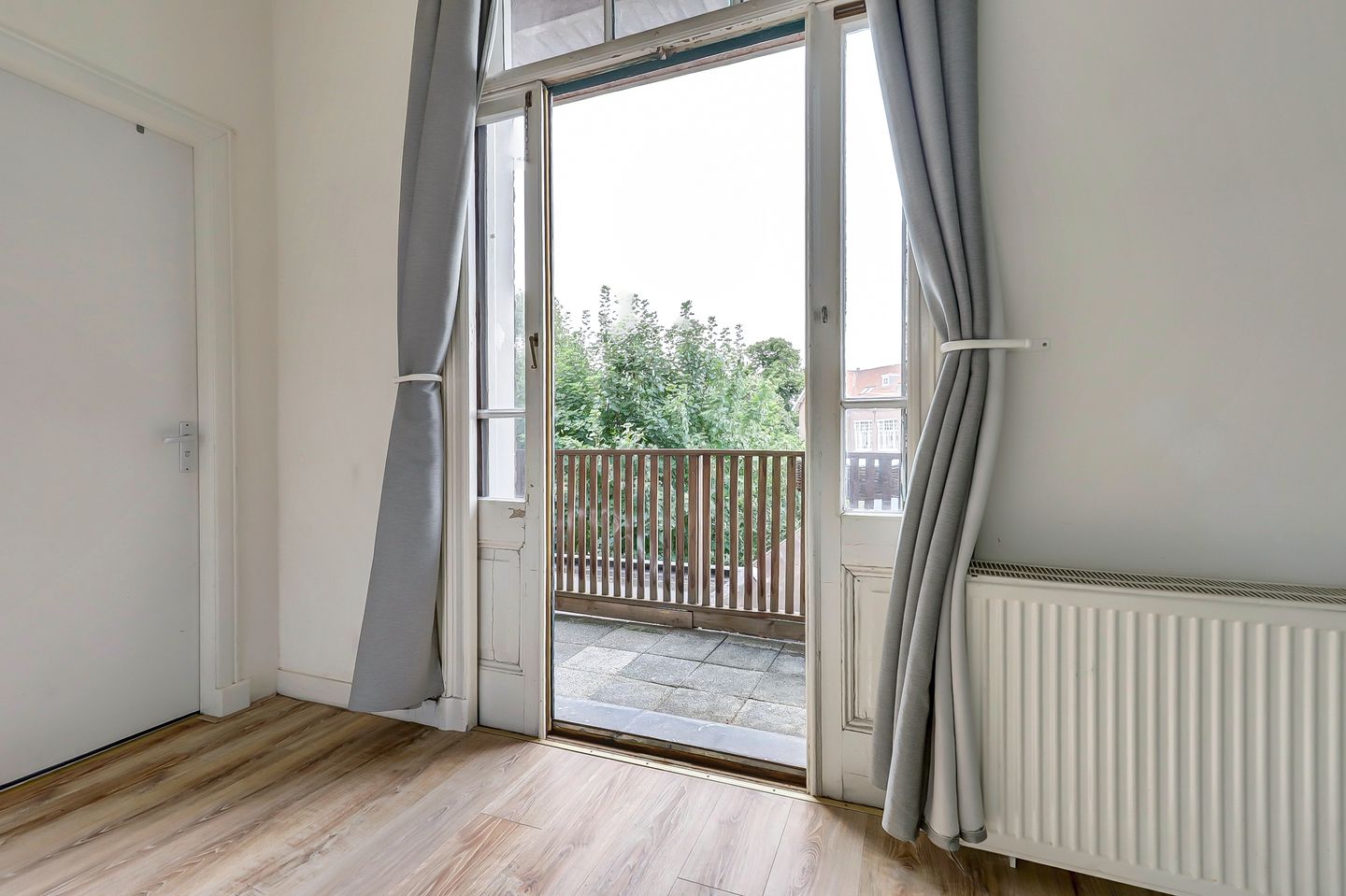 Photo 10 of J.P. Heijestraat 32