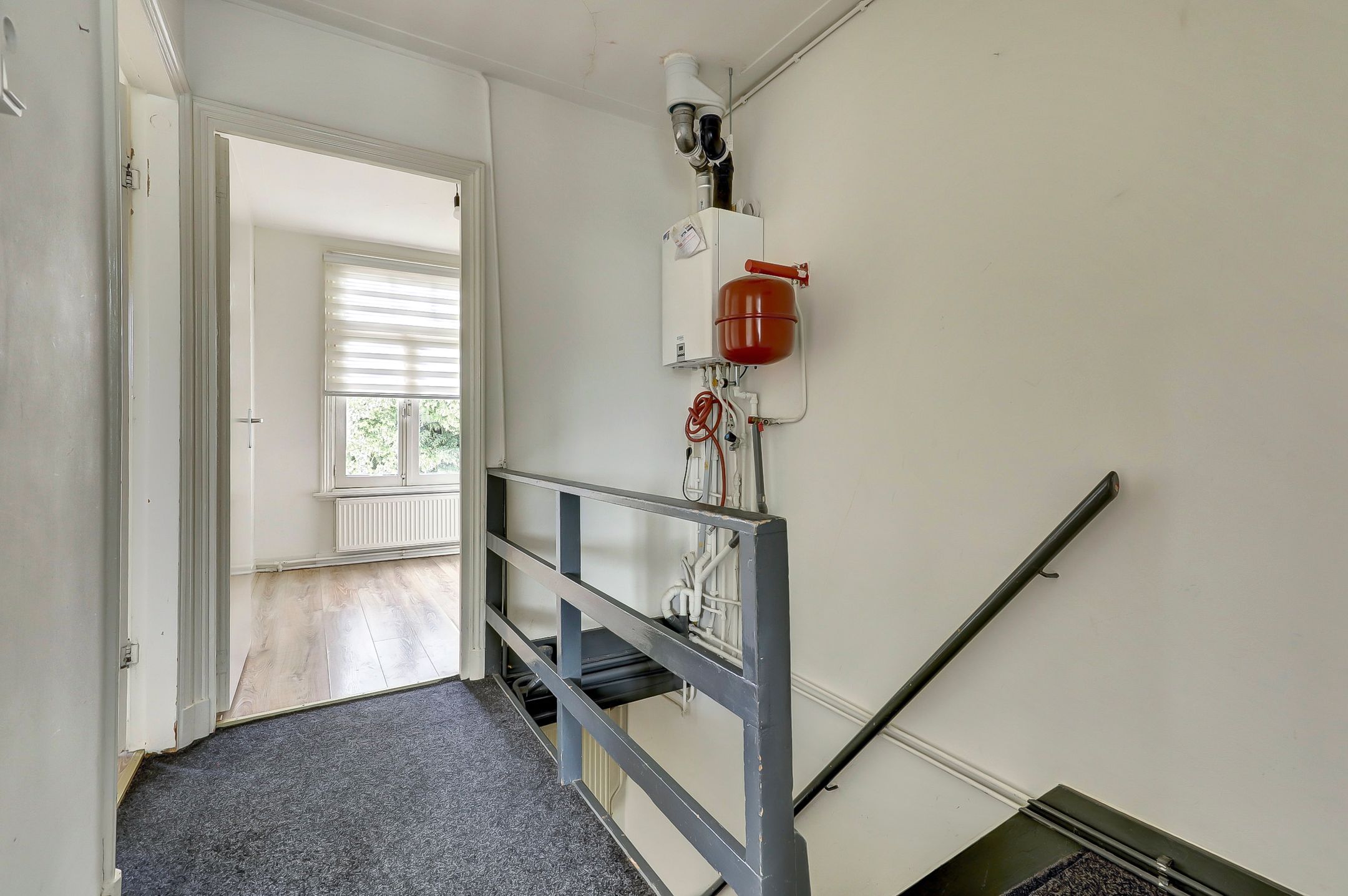 Photo 27 of J.P. Heijestraat 32