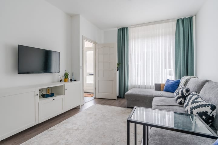 Foto 8 van Diepenbrockstraat 44