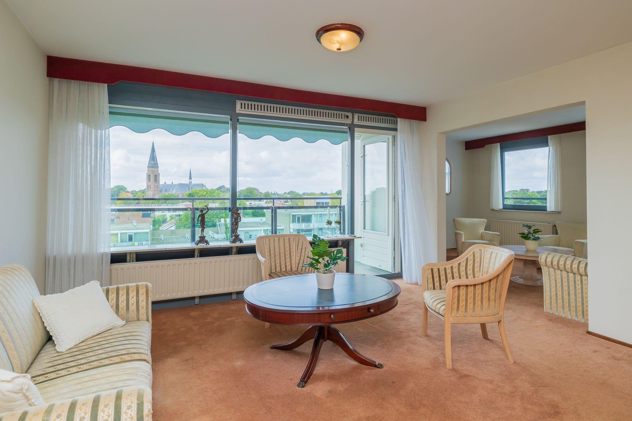 Photo 9 of Parkhove 505