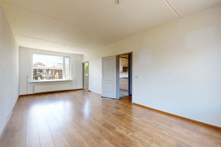 Photo 2 of Koningin Julianastraat 17