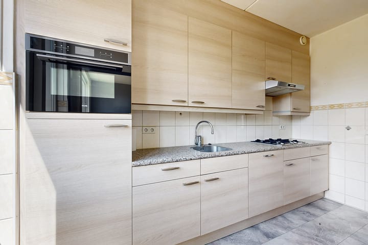 Photo 3 of Koningin Julianastraat 17