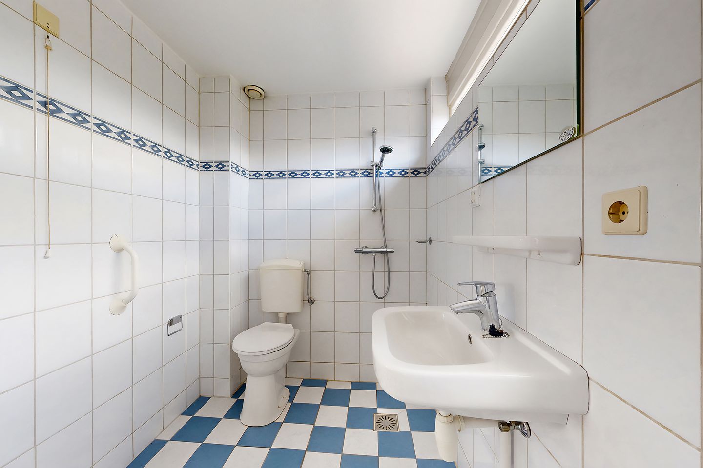 Foto 35 van Koningin Julianastraat 17