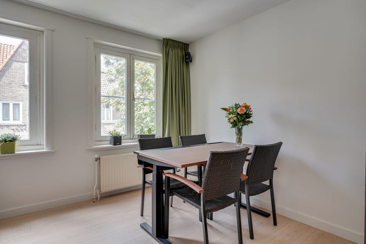 Foto 13 van Musschenbroekstraat 21-A