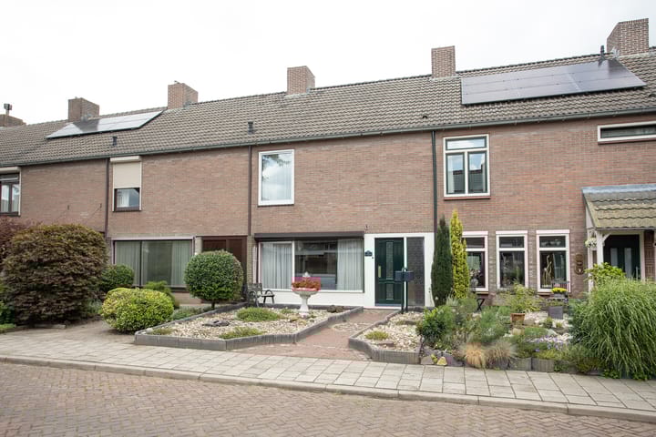 Foto 1 van Cato Elderinklaan 41