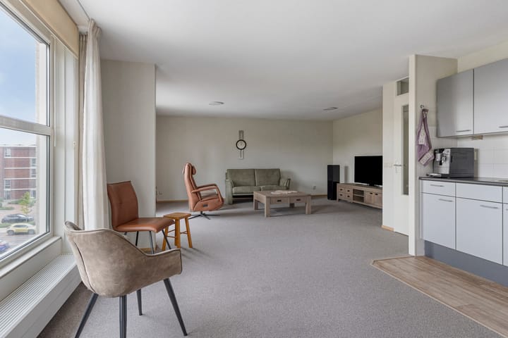 Foto 14 van Kometenstraat 117