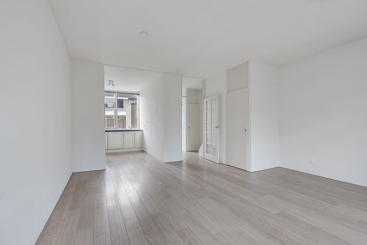 Foto 8 van Spijkenissestraat 3