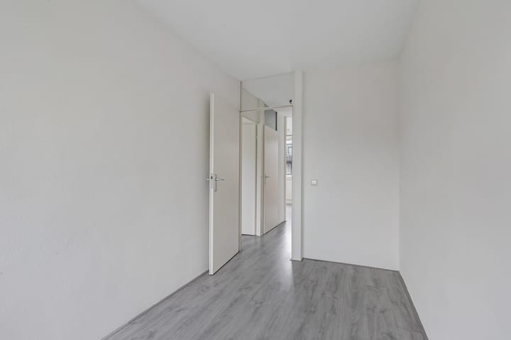 Foto 13 van Spijkenissestraat 3