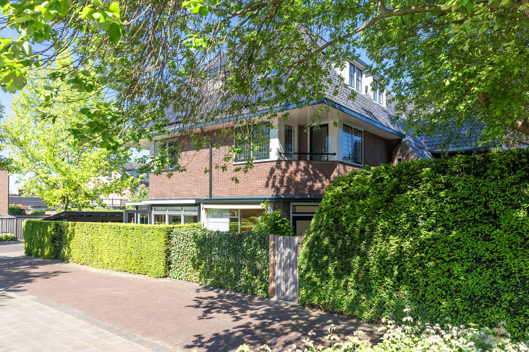 Photo 11 of Thorbeckelaan 2