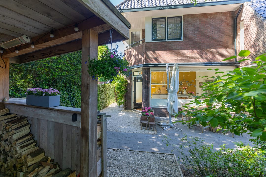 Photo 58 of Thorbeckelaan 2