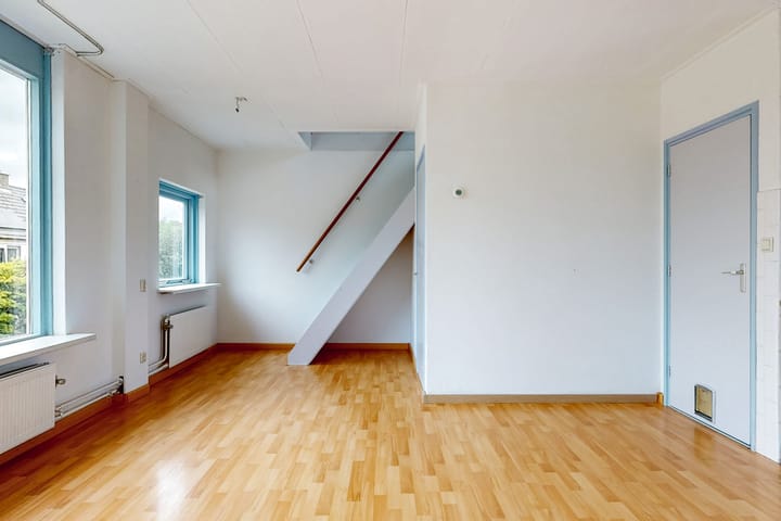 Foto 10 van Den Burglaan 34