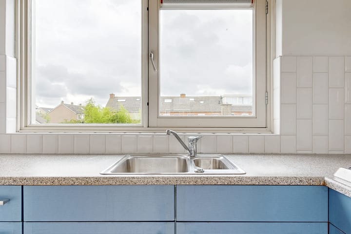 Foto 12 van Den Burglaan 34