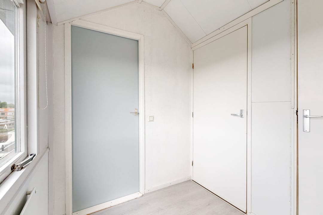 Foto 22 van Den Burglaan 34