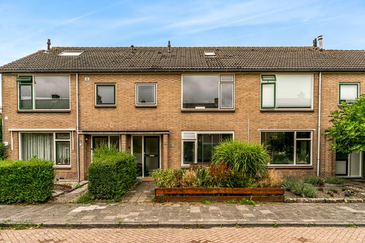 Foto 28 van Den Burglaan 34