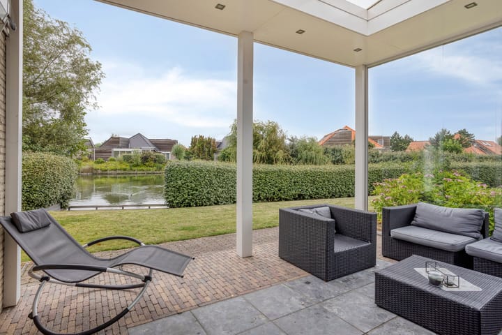 Photo 12 of Meerkoet 11