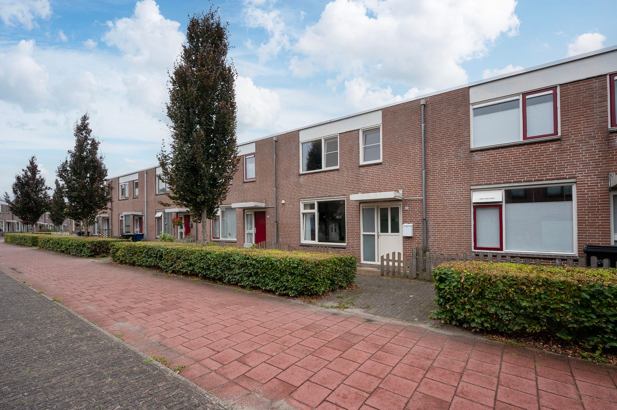 Foto 3 van Kornwierde 98