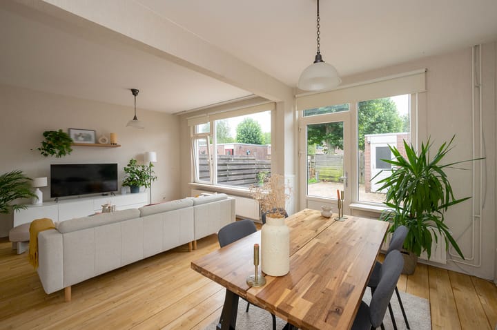 Foto 10 van Kornwierde 98