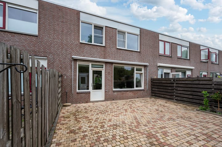 Foto 12 van Kornwierde 98