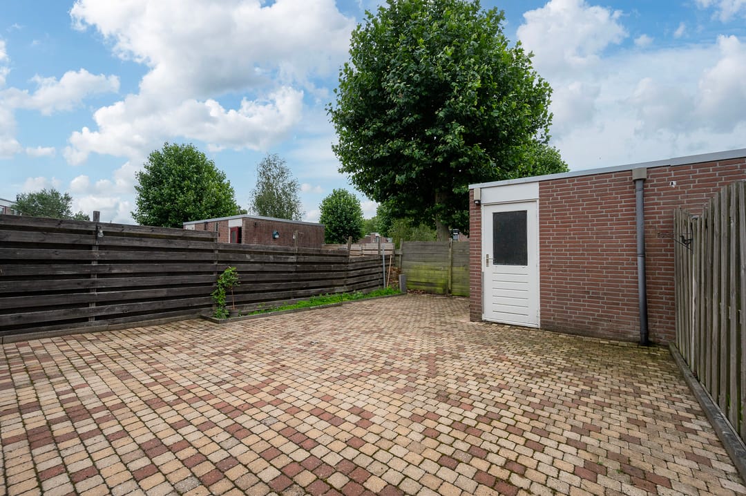 Foto 13 van Kornwierde 98