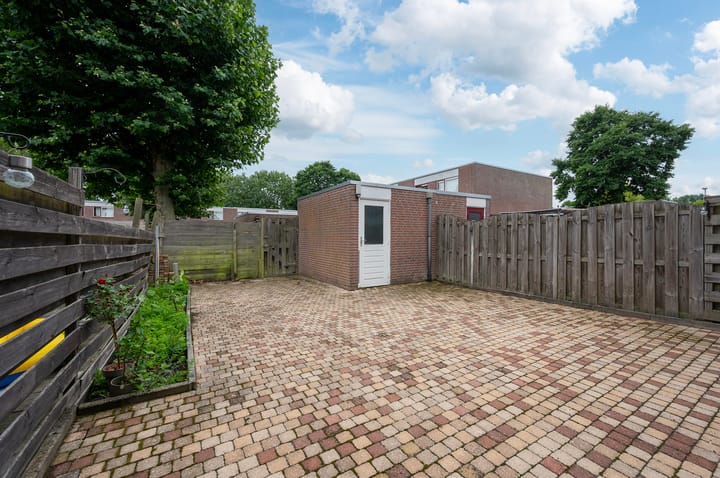 Foto 14 van Kornwierde 98