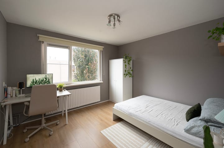 Foto 23 van Kornwierde 98