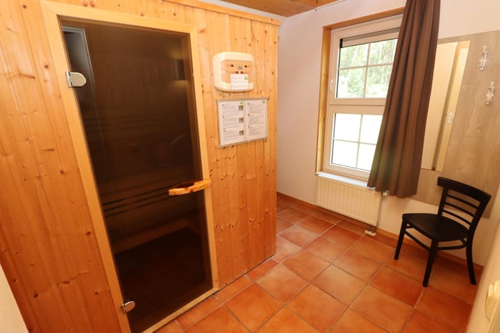 Photo 11 of Tunnelweg 7-114