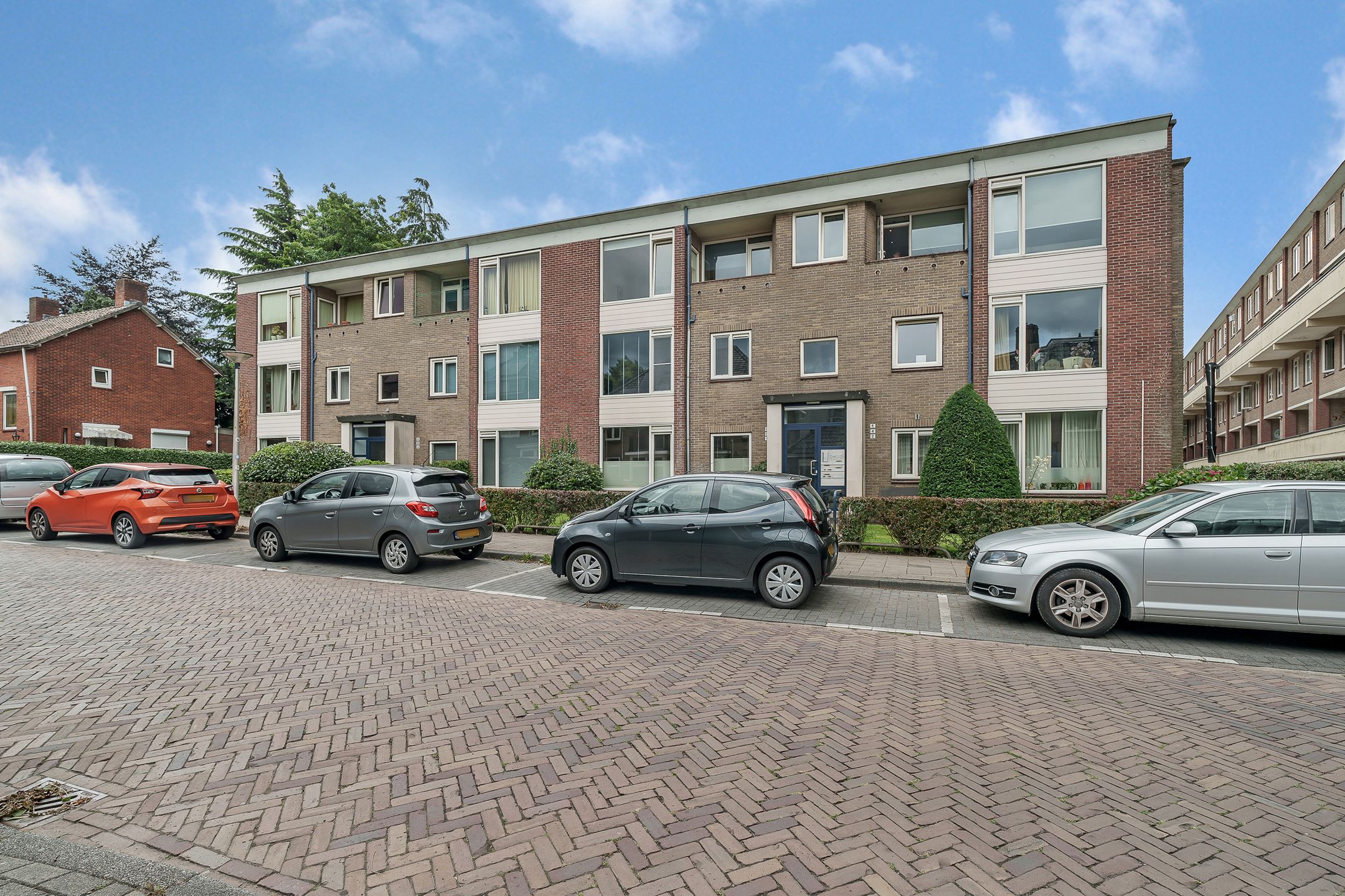 Foto 21 van Bentrotstraat 12