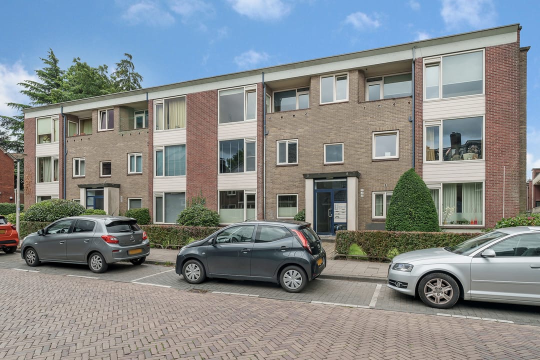 Foto 23 van Bentrotstraat 12