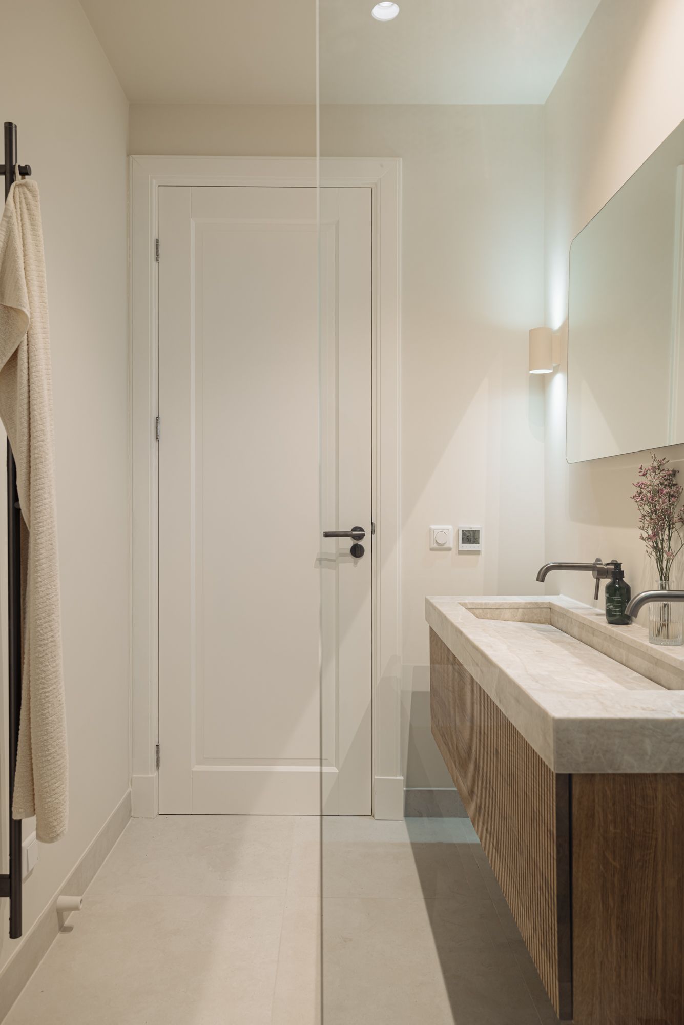 Photo 21 of Orteliusstraat 292-H