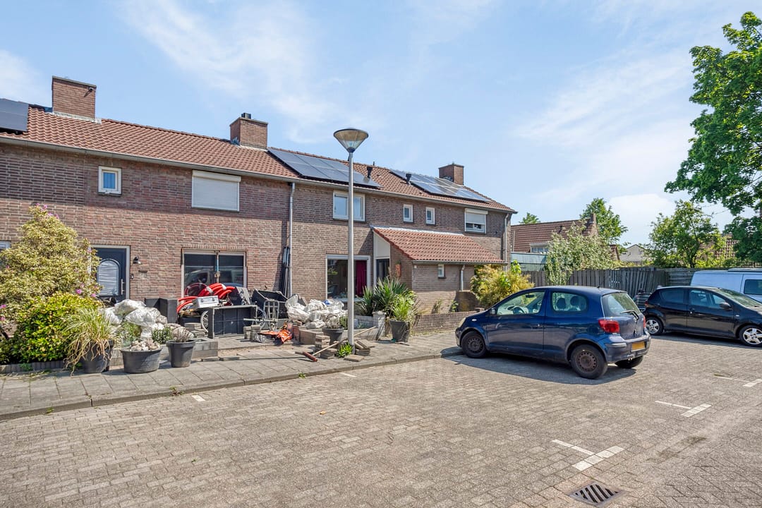 Foto 1 van St. Agathastraat 5