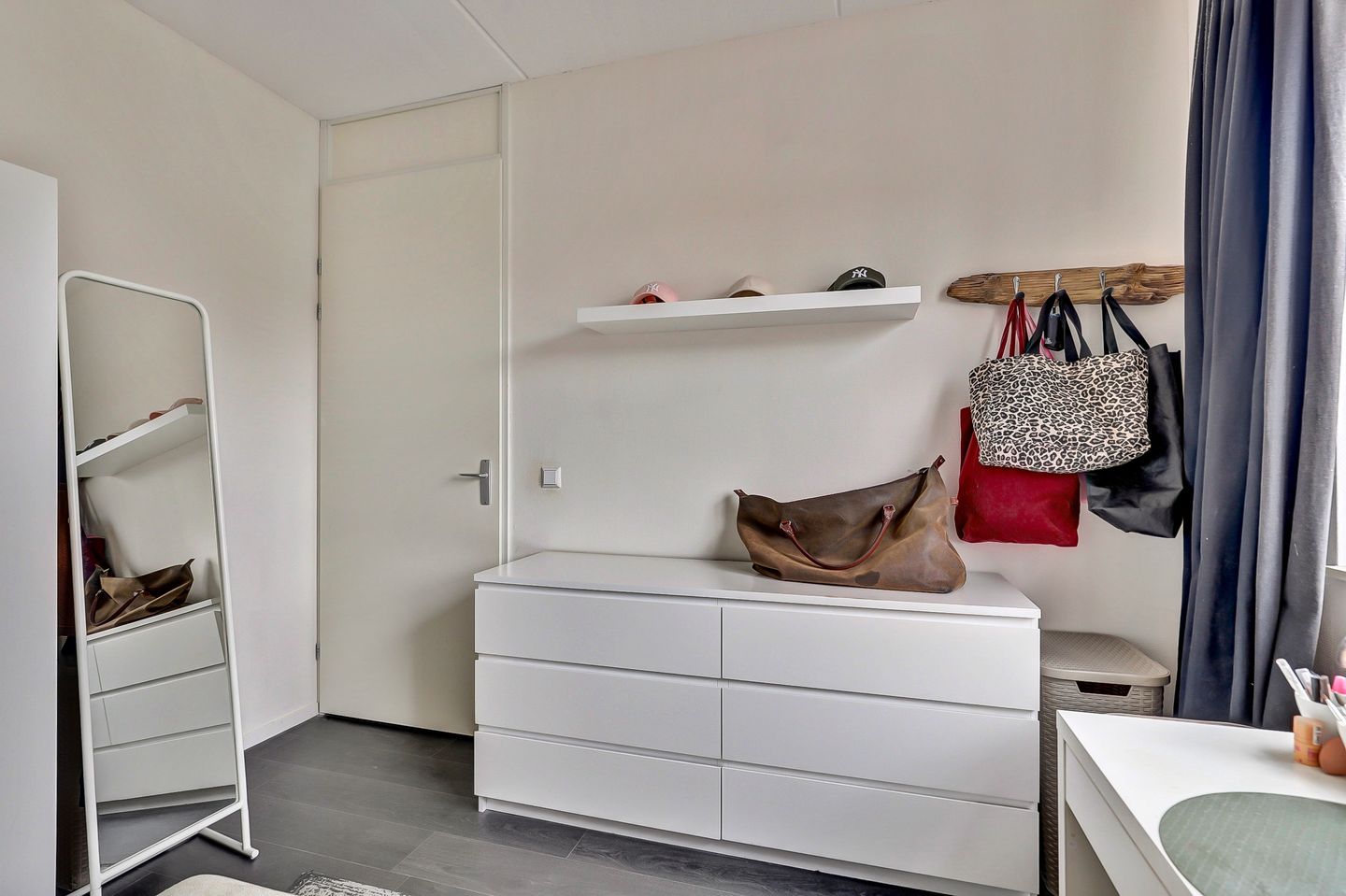 Foto 20 van Dirk Jan Blomstraat 33