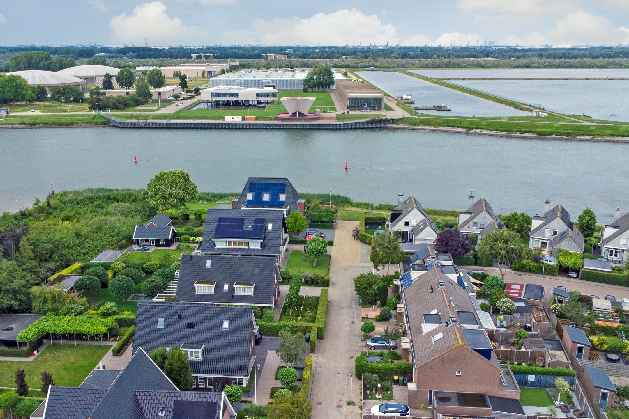 Foto 24 van Bonhoefferstraat 8