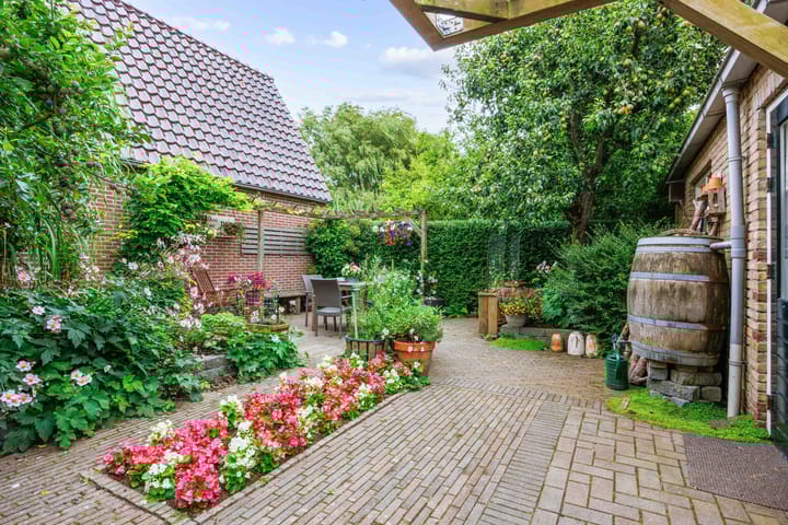 Foto 40 van Skoallestrjitte 7