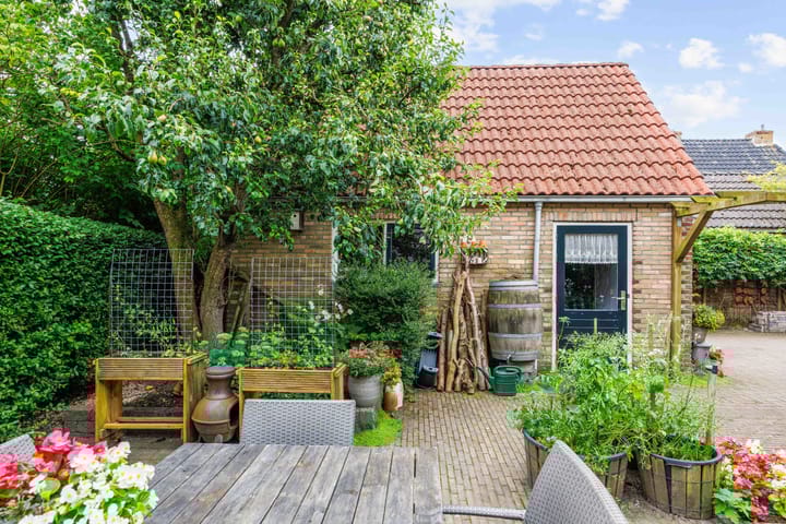 Foto 41 van Skoallestrjitte 7