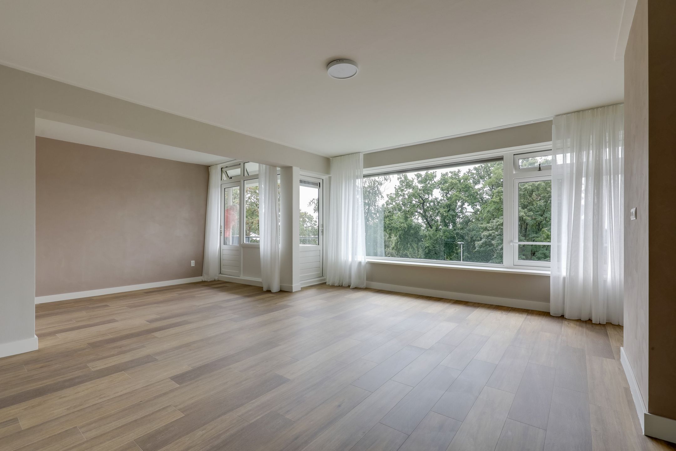 Photo 3 of Utrechtseweg 134