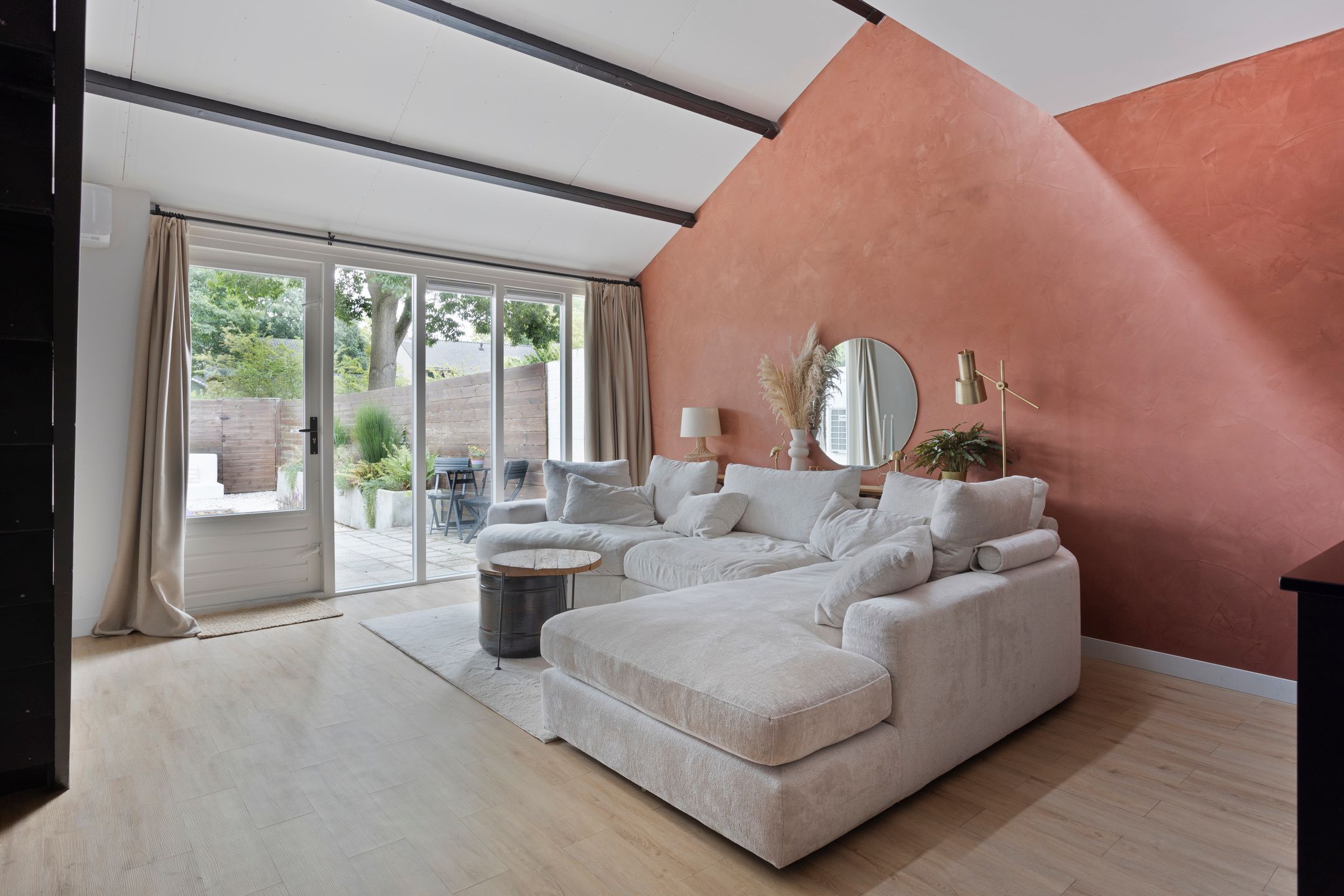 Photo 9 of Veenzoom 47