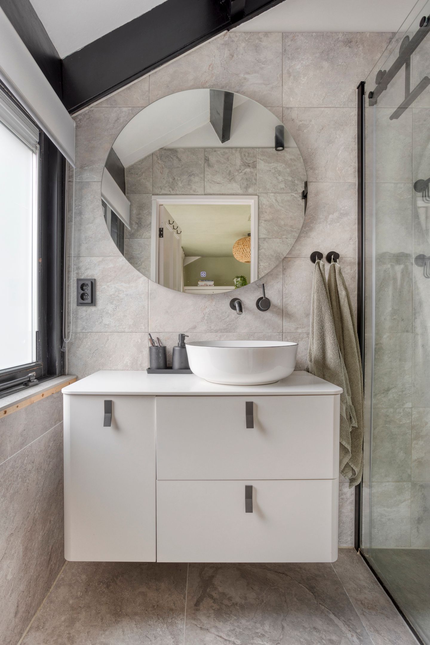 Photo 24 of Veenzoom 47