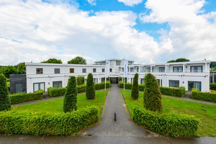 Foto 2 van Pluvierenweg 7-28