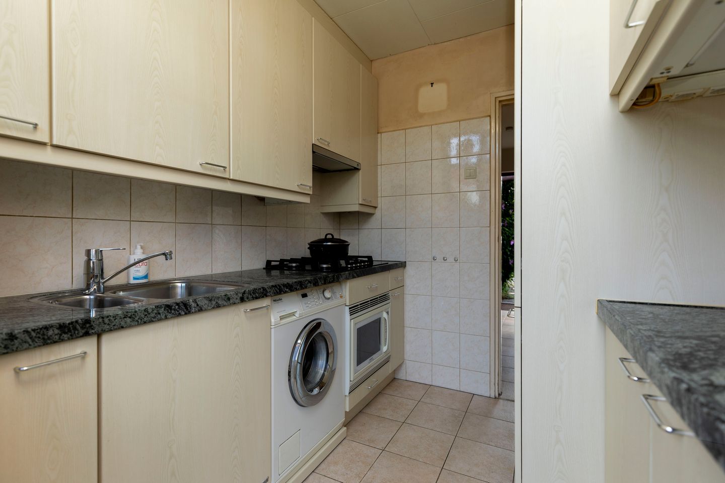 Photo 14 of Johannes Postlaan 19