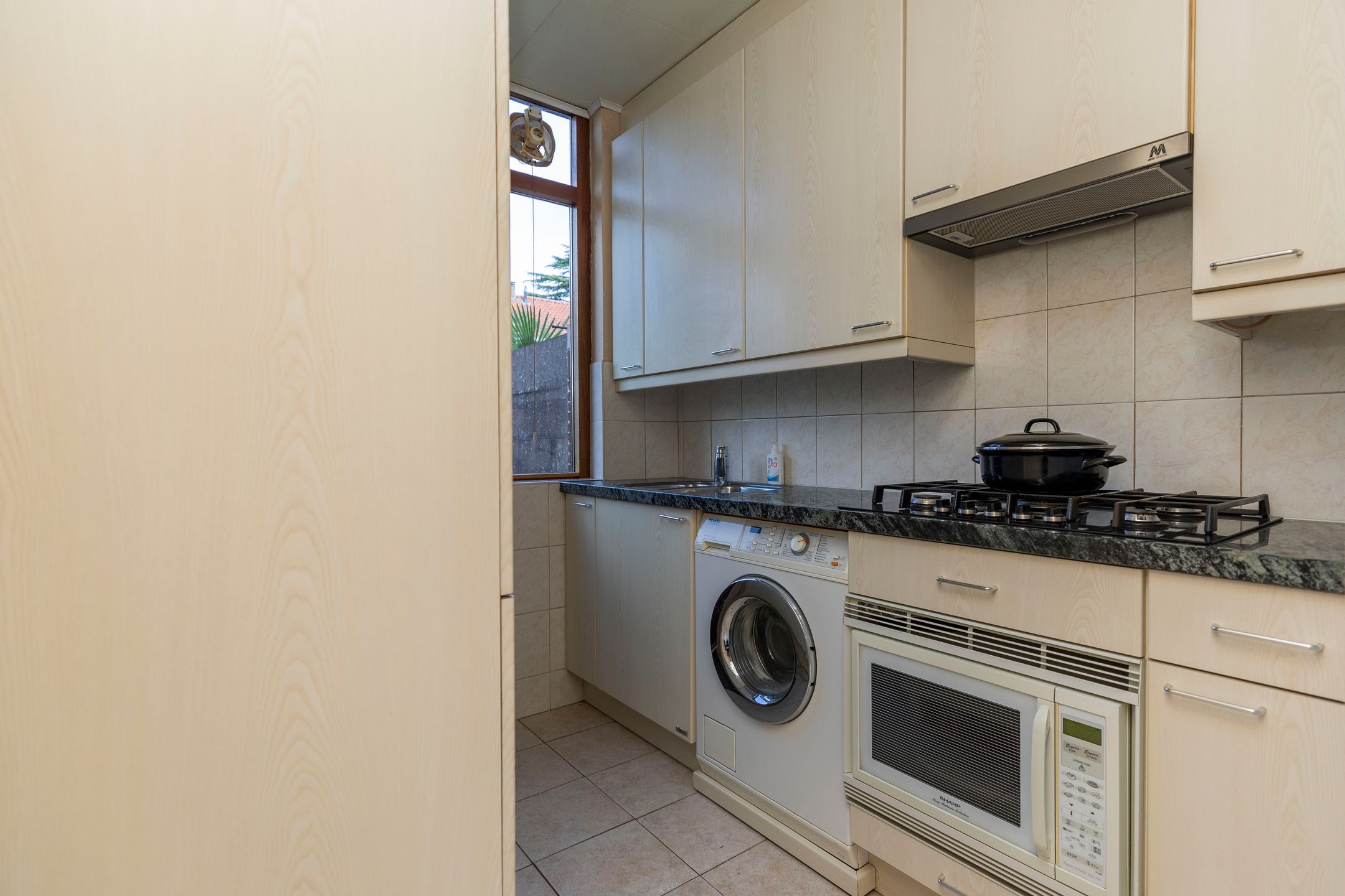 Photo 15 of Johannes Postlaan 19