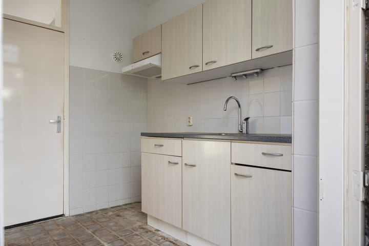 Photo 9 of Mr. Sprenger van Eykstraat 2