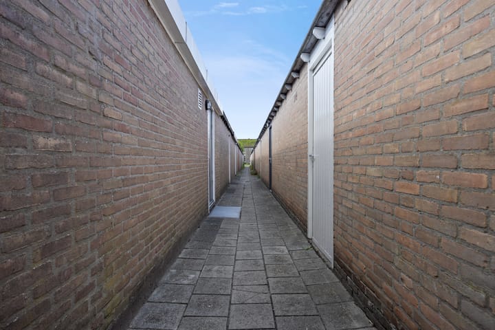 Photo 28 of Mr. Sprenger van Eykstraat 2