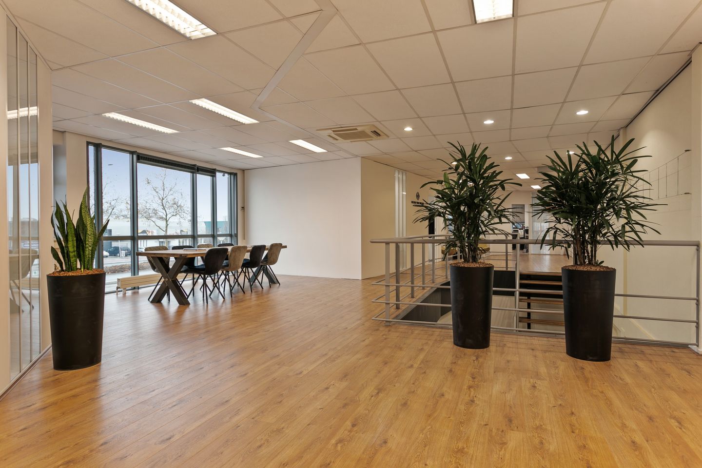 View photo 5 of Meerenakkerplein 51