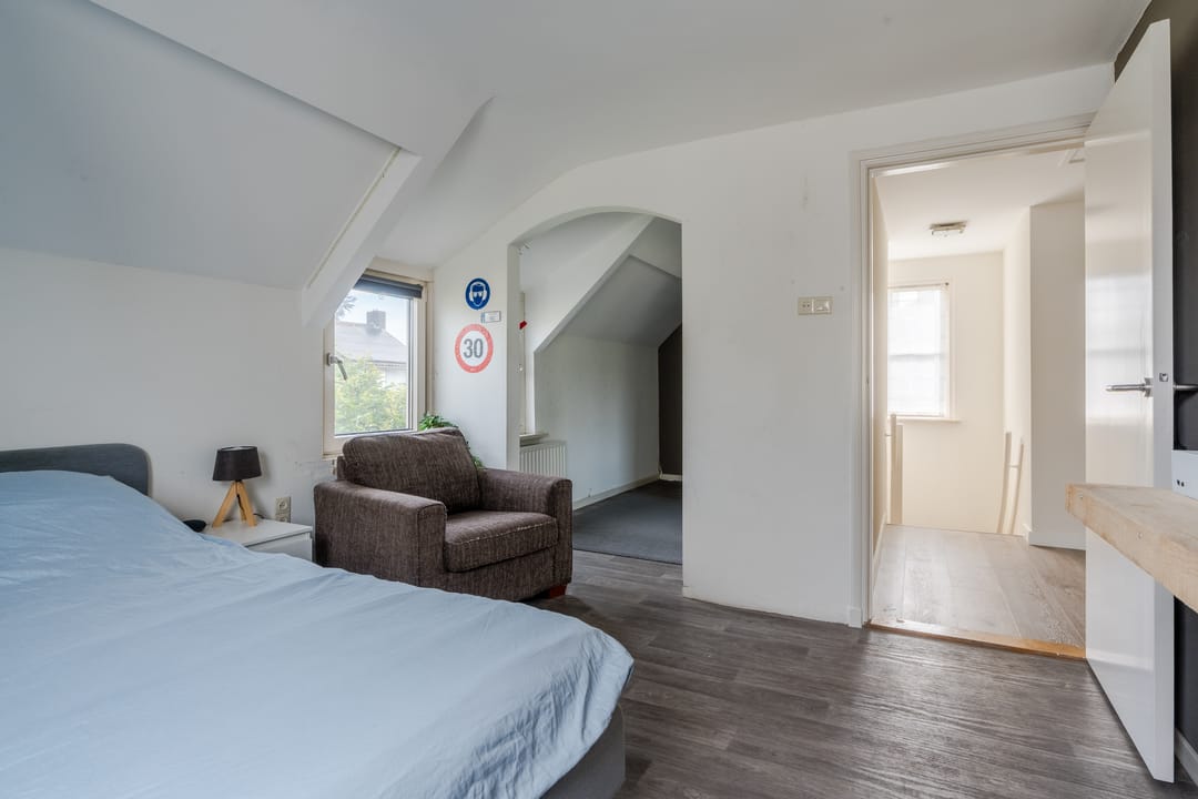 Photo 22 of Frans van Nunenstraat 19