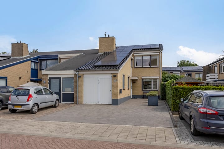 Serenadestraat 25