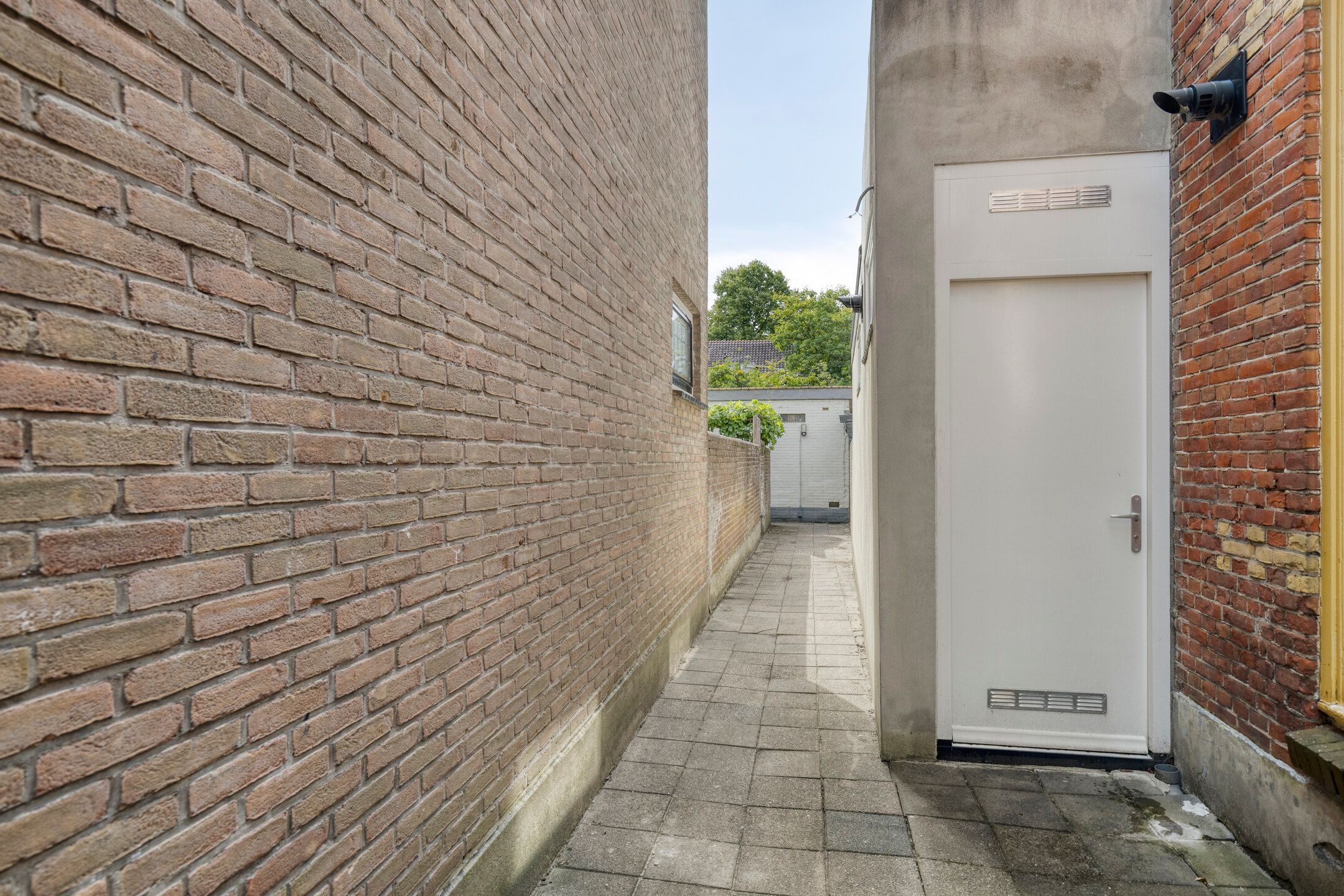 Photo 36 of Emmaweg 17