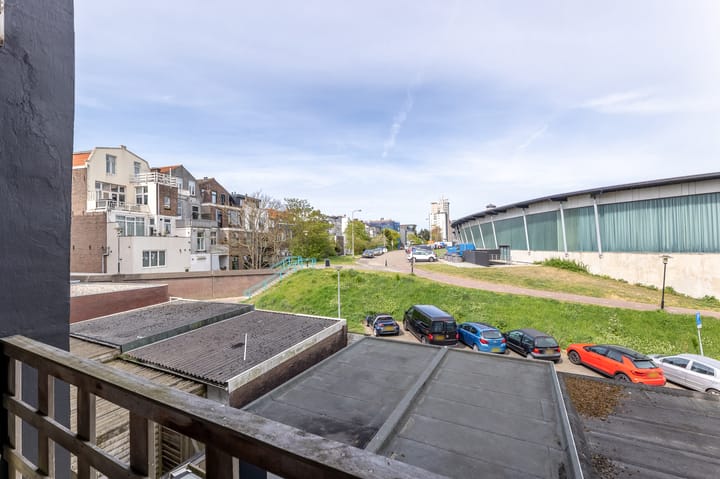 Foto 46 van Coosje Buskenstraat 33